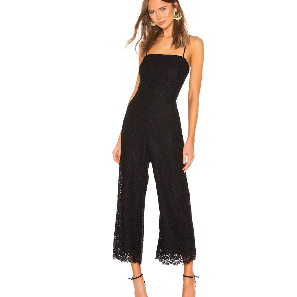 Lace jumpsuit 💝 Like New
